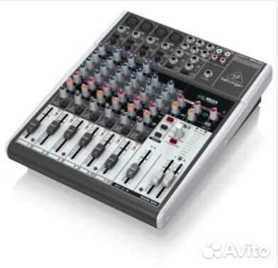 Микшер behringer 1204USB новый Микшер behringer 1204USB новый