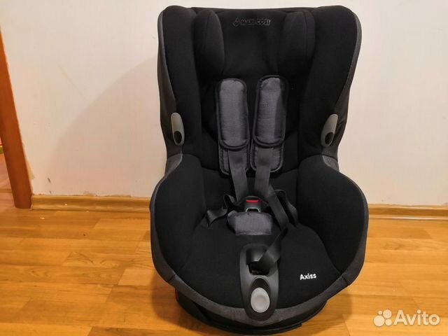 Детское автомольное кресло Maxi cosi axiss