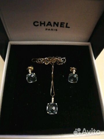 Золотой комплект с топазами Золотой комплект с топазами