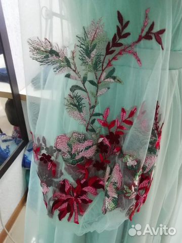 Шикарное вечернее платье