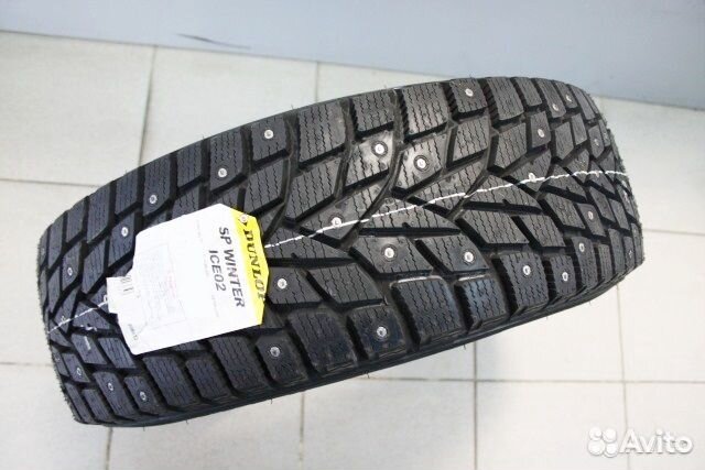 Новые шипы Dunlop ice 02 225 50 17 R17 98T XL Новые шипы Dunlop ice 02 225 50 17 R17 98T XL