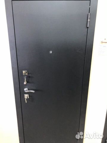Дверь металлическая входная
