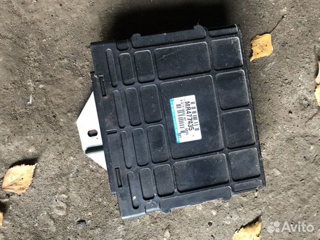 Эбу Двигателя Мозги Galant 8 Галант 2,0 MR477435