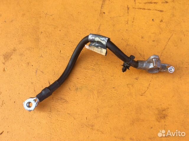 Клемма аккумулятора Mercedes W207 E 207 Клемма аккумулятора Mercedes W207 E 207