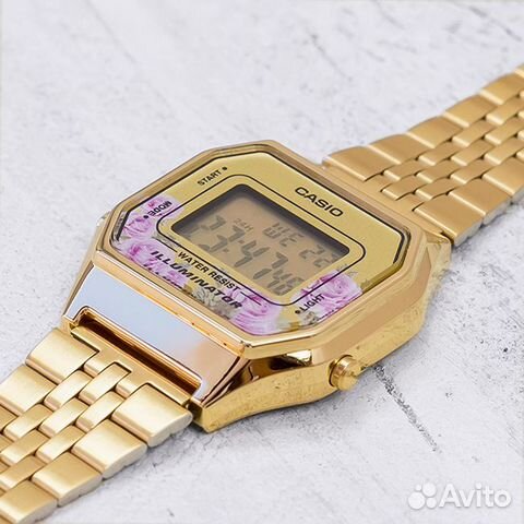 Часы наручные casio LA-680WGA-4C Часы наручные casio LA-680WGA-4C