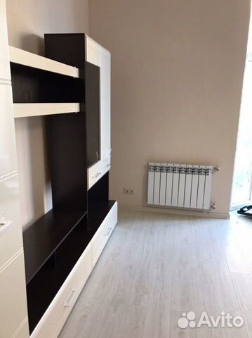 2-к квартира, 80 м², 1/4 эт.