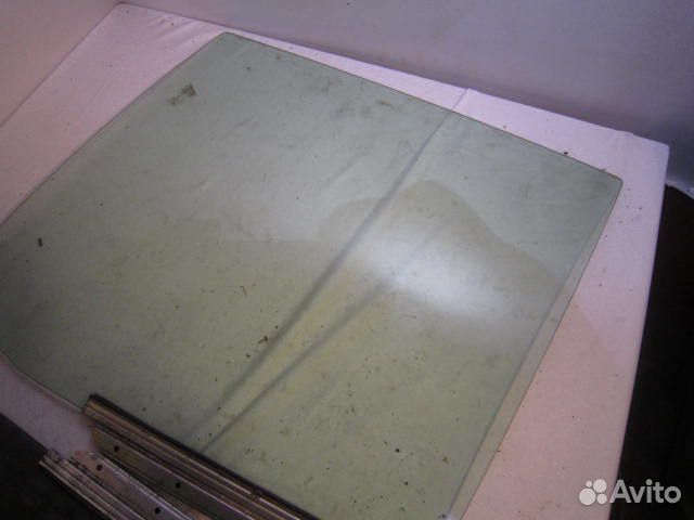 Toyota RAV4 - 2 00-06 стекло задней двери Toyota RAV4 - 2 00-06 стекло задней двери