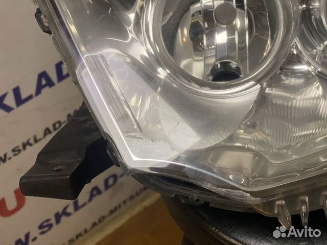 Фара передняя левая Mitsubishi Pajero Sport 2 KH4W Фара передняя левая Mitsubishi Pajero Sport 2 KH4W