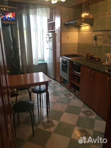 3-к квартира, 100 м², 2/10 эт.