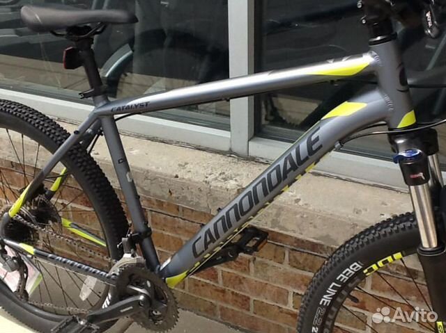 cannondale catalyst 1 mountain bike