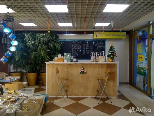 Кофе с собой в ТЦ на Комендантском