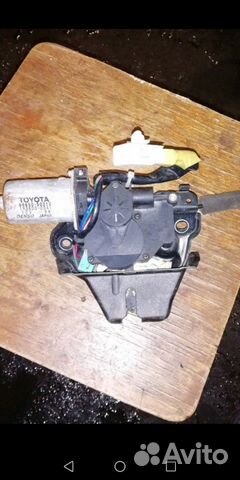 Замок крышки багажника лексус GS 300 lexus