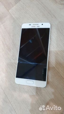 Продам телефон SAMSUNG Galaxy A5 (2016)