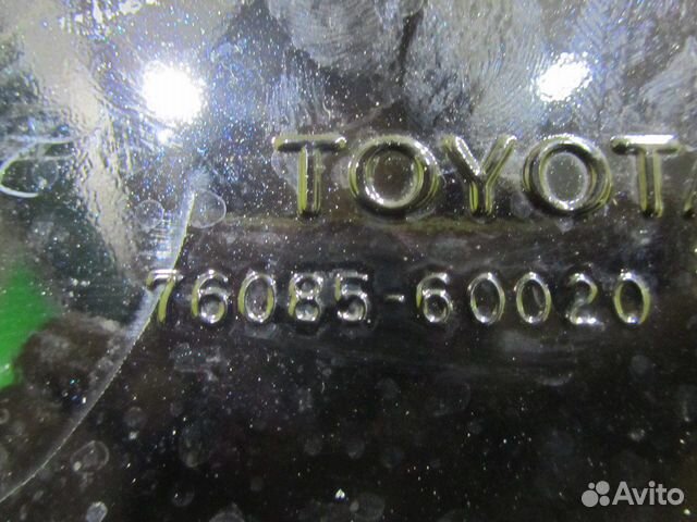 Спойлер крышки багажника Toyota Land Cruiser 200 Спойлер крышки багажника Toyota Land Cruiser 200