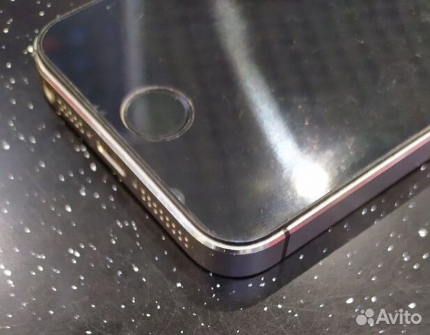 Телефон iPhone 5s 16gb