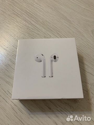 Apple AirPods 2 новые не распечатаны,рст Apple AirPods 2 новые не распечатаны,рст
