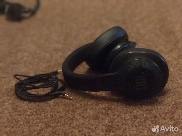 JBL E45BT Black jble45btblk ampndash беспроводная купить в Москве | Бытовая  электроника | Авито