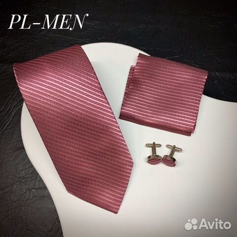 Мужской подарочный набор галстук запонки