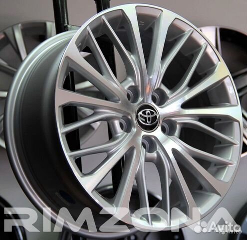 Новые диски Toyota Camry V70 R18 на Lexus, Toyota