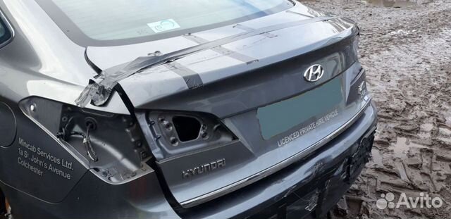 Hyundai i40 седан крышка багажника
