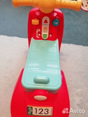 Скутер fisher price
