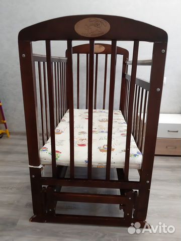 Детская кроватка Детская кроватка