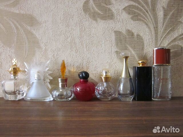 Пустые флаконы для коллекционирования