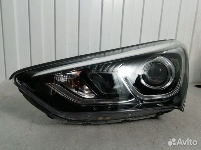 Фара Ксенон передняя левая Hyundai Santa Fe 3