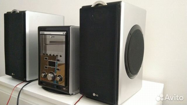Домашний кинотеатр LG LF-K9350 Домашний кинотеатр LG LF-K9350