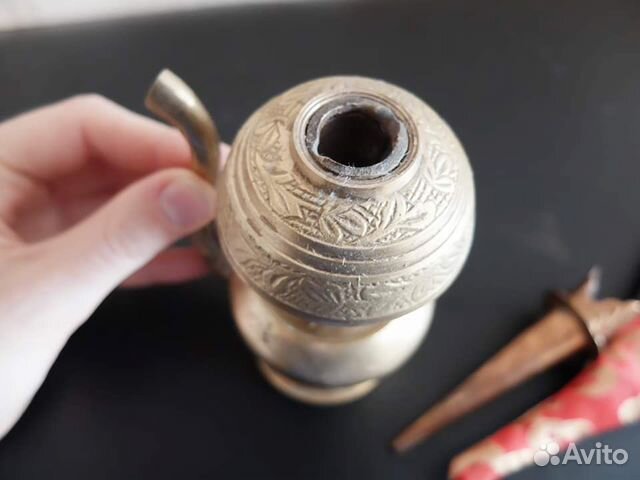 Латунный кувшин бумпа Латунный кувшин бумпа