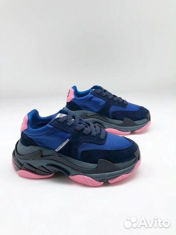 Кроссовки Balenciaga triple S женские Кроссовки Balenciaga triple S женские