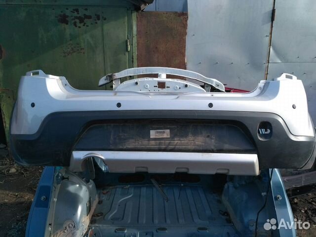 Рено Сандеро Степвей задний бампер в сборе идеал