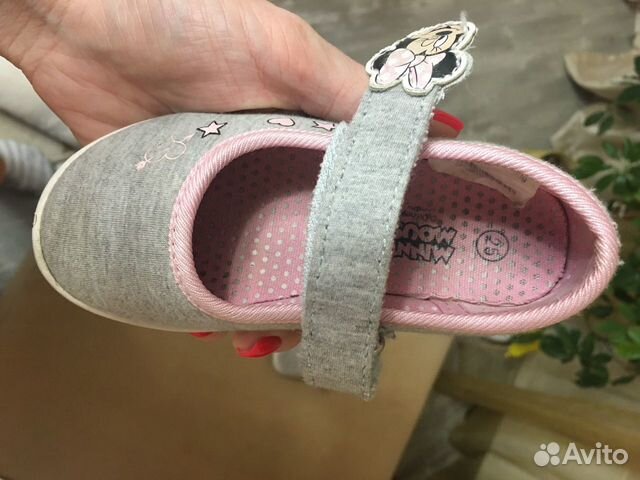Продам кеды на девочку
