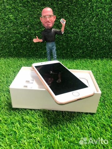 Телефон iPhone 8 64gb