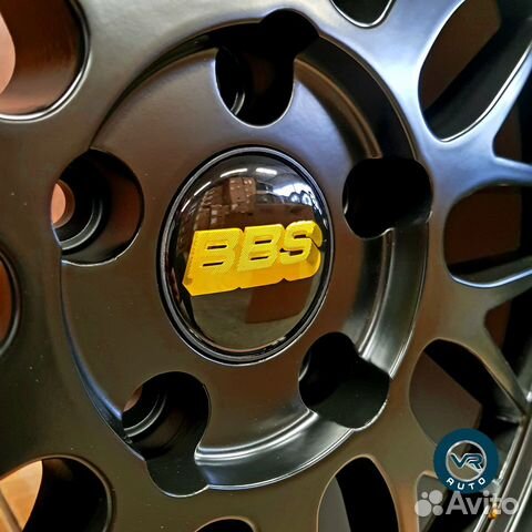 Комплект дисков с полкой BBS LM 18 Комплект дисков с полкой BBS LM 18