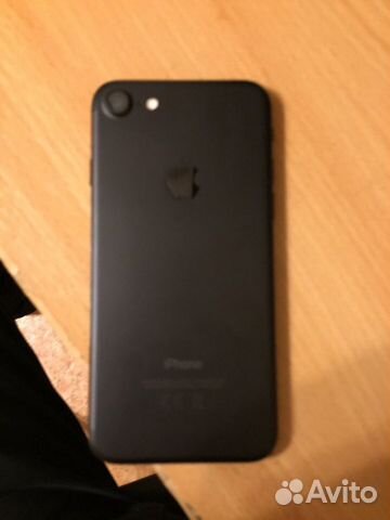 Телефон iPhone