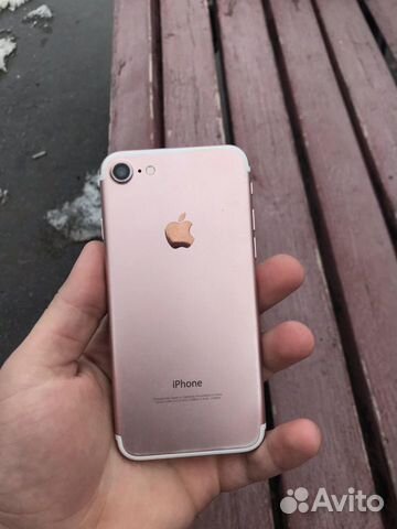 Телефон iPhone Телефон iPhone