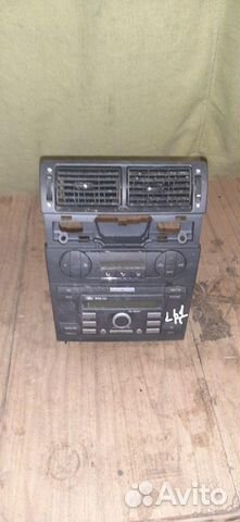 Центральная консоль (голая) Ford Mondeo III 2000-2 Центральная консоль (голая) Ford Mondeo III 2000-2