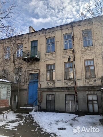 2-к квартира, 42 м², 3/3 эт.