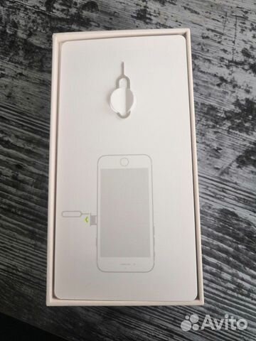 Телефон iPhone
