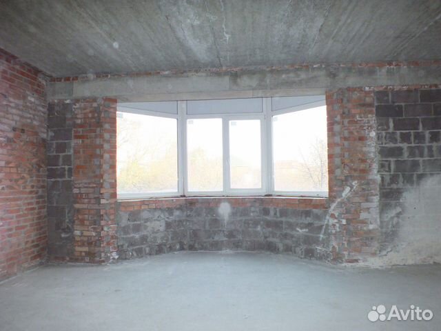 1-к квартира, 57.8 м², 1/3 эт.