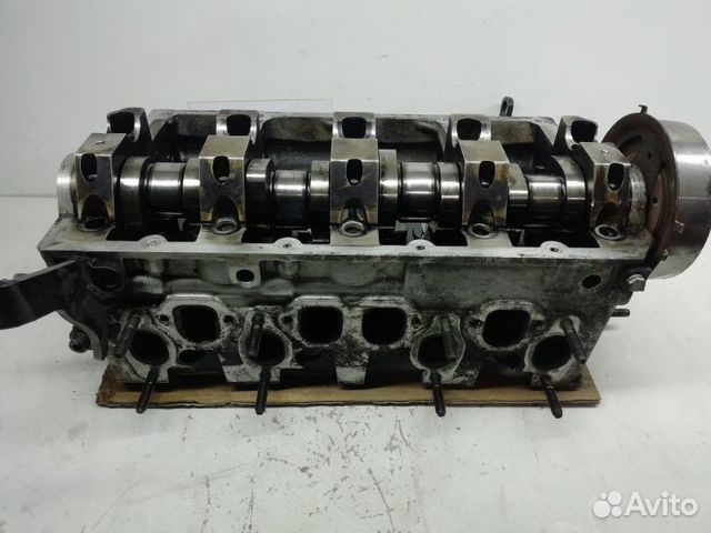 Головка блока цилиндров Volkswagen Transporter T5 Головка блока цилиндров Volkswagen Transporter T5