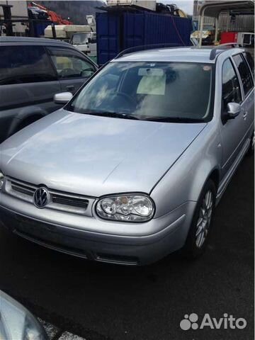 Разбор на запчасти Volkswagen Golf 4 Разбор на запчасти Volkswagen Golf 4