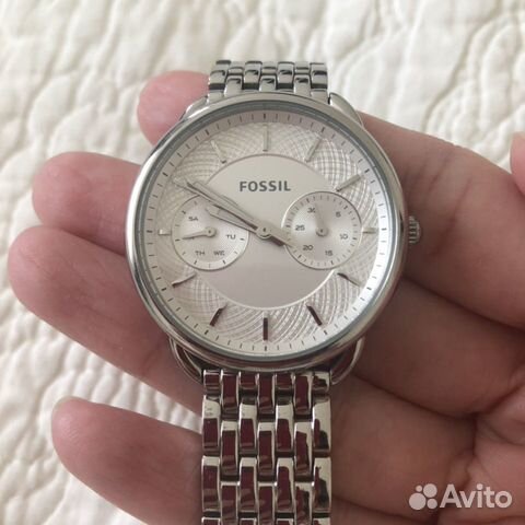 Часы Fossil женские