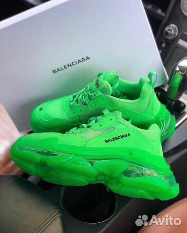 balenciaga triple s green