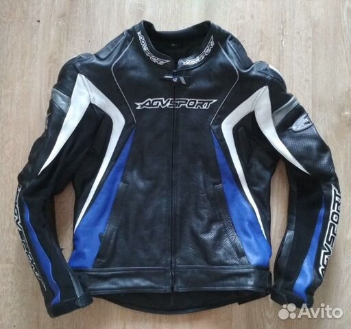 Мотокуртка Agvsport кожаная 48 Мотокуртка Agvsport кожаная 48