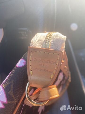 Клатч Louis Vuitton
