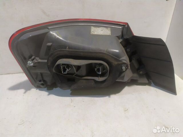 Фонарь задний задний правый Mitsubishi Galant DM