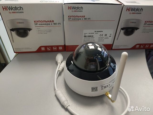 Купольная IP-видеокамера с Wi-Fi HiWatch DS-I252W