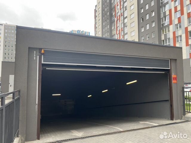 Машиноместо, 13 м²
